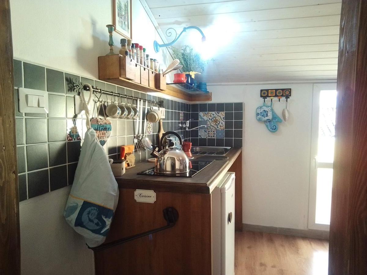 Piccola Casa Di Sardegna Apartment Villanova Monteleone Luaran gambar